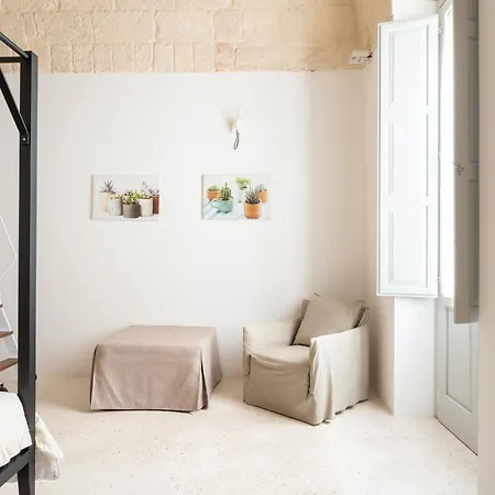 Donna Domenica Boutique 3*